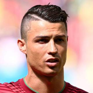 Cristiano ronaldo hairstyle pictures