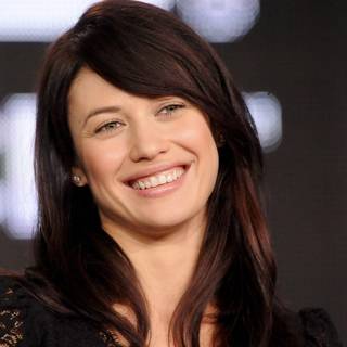 Olga Kurylenko wallpaper