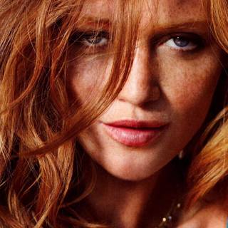 Cintia Dicker wallpaper