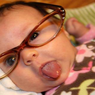 Download funny baby pictures