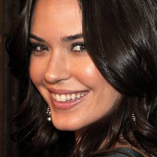 Odette yustman wallpaper