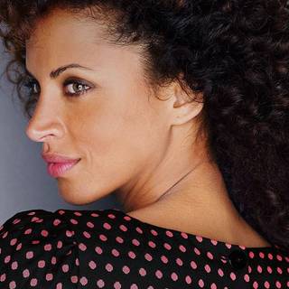 Noemie lenoir wallpaper