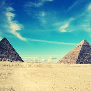 Egyptian pyramid wallpaper