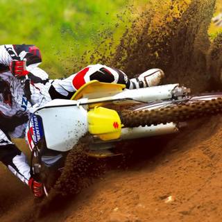 Motocross bikes wallpaper