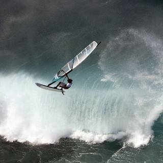 Windsurfing wallpaper