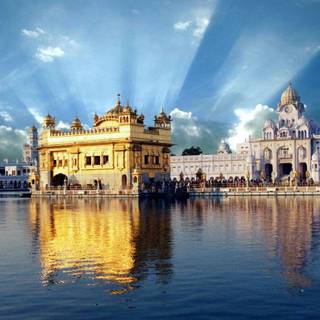Old golden temple wallpaper