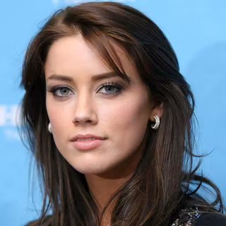 Amber Heard wallpaper