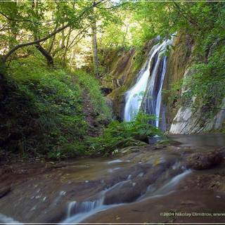 Scenic desktop wallpaper