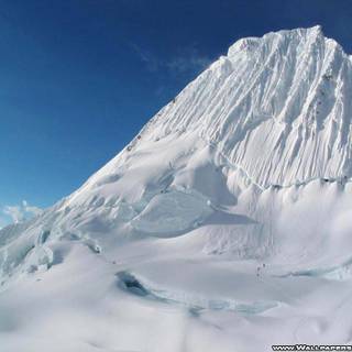 Winter mountain wallpaper