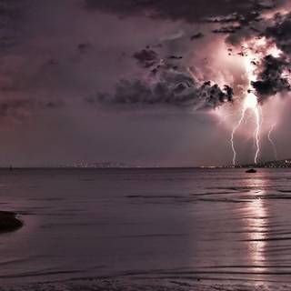 Lightning storm wallpaper