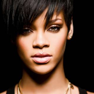 Rihanna pictures download