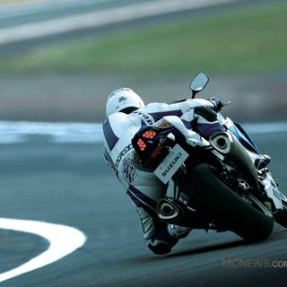 Suzuki GSXR wallpaper