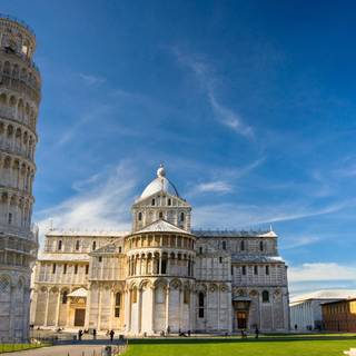 Leaning Tower of Pisa wallpaper