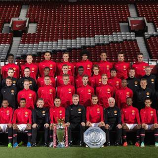 Latest man utd wallpaper