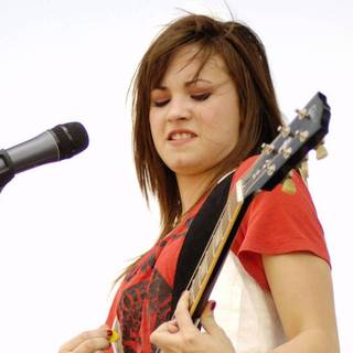 Demi lovato wallpaper 2015