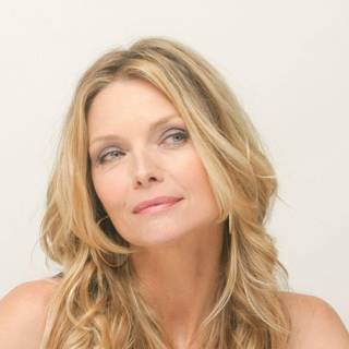 Michelle pfeiffer wallpaper