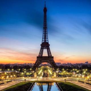 Eiffel Tower wallpaper