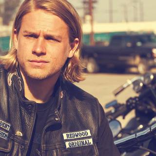 Charlie Hunnam wallpaper
