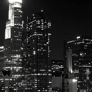 Free black and white wallpaper