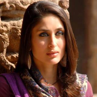 Kareena Kapoor wallpaper 2016