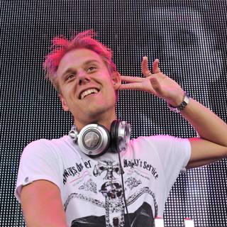 Armin Van Buuren wallpaper 2016