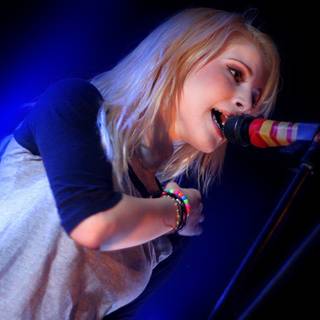 Hayley williams 2017 wallpaper