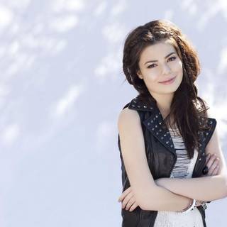 Miranda Cosgrove wallpaper