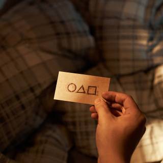 Squid Game card wallpaper