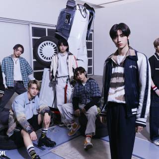 Enhypen laptop wallpaper