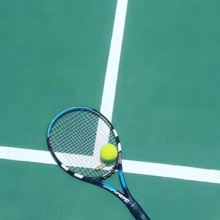Tennis racket wallpaper