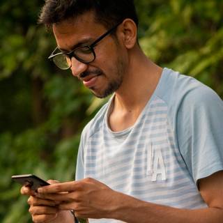 Indian men wallpaper