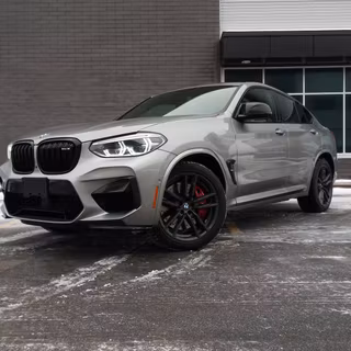 BMW X4 2021 wallpaper