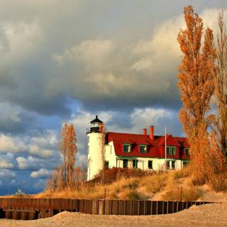 Autumn lighthouse wallpaper