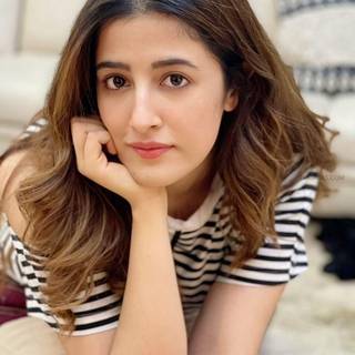 Nupur Senon phone wallpaper