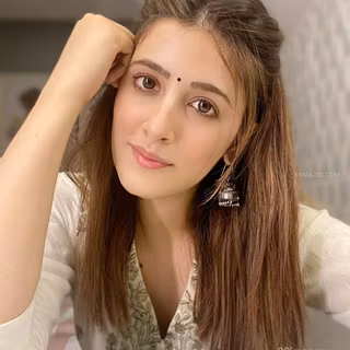 Nupur Senon phone wallpaper