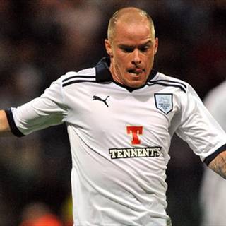 Iain Hume wallpaper