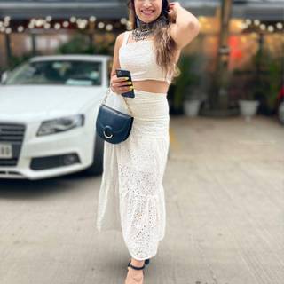 Amita Pathak phone wallpaper