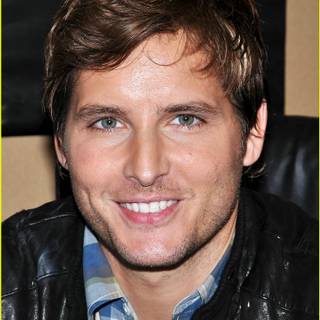 Peter Facinelli wallpaper