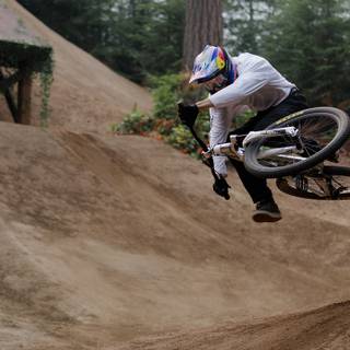 Brandon Semenuk wallpaper