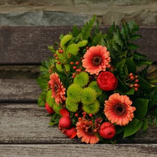 Autumn flower bouquet wallpaper