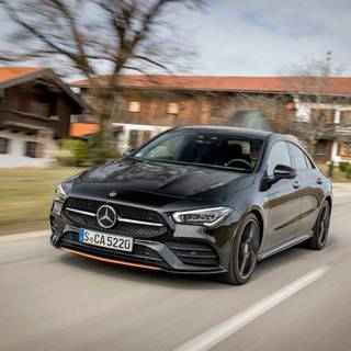 Mercedes-Benz CLA 250 wallpaper