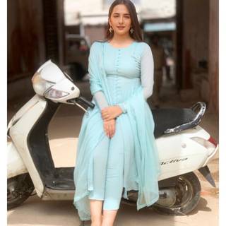 Sruishty Maan wallpaper