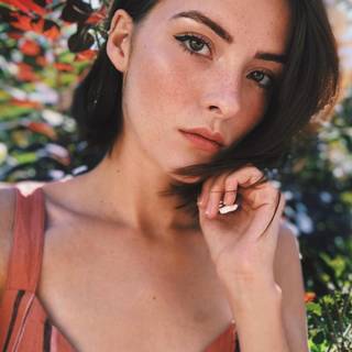 Olivia Morris wallpaper