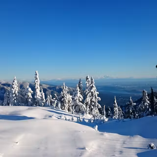 Mountain winter ski wallpaper