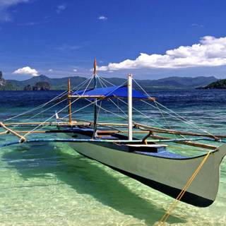 Clear ocean wallpaper