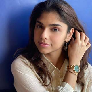 Sharmin Segal phone wallpaper