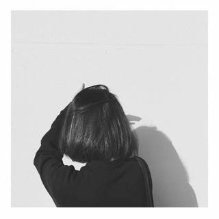 Korean PFP short hair wallpaper