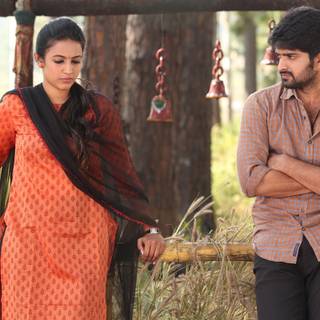 Oka Manasu wallpaper