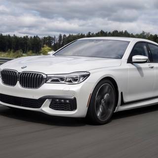 BMW 730 wallpaper