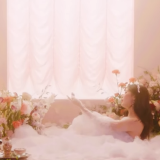 Flower Shower Hyuna wallpaper